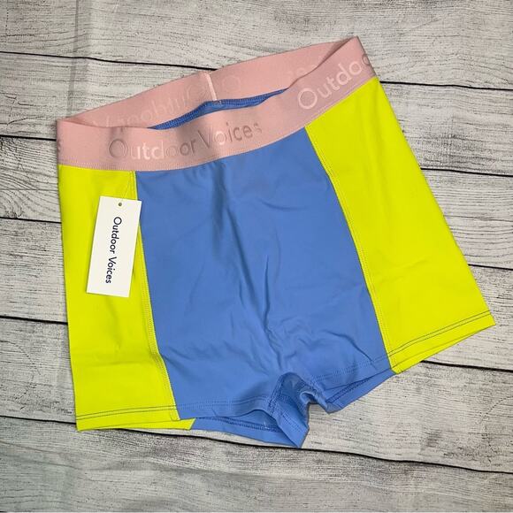 Outdoor Voices NWT Women's Pastel Zoom Bloomer Active Shorts Size Small Sky/Lime - Picture 2 of 8